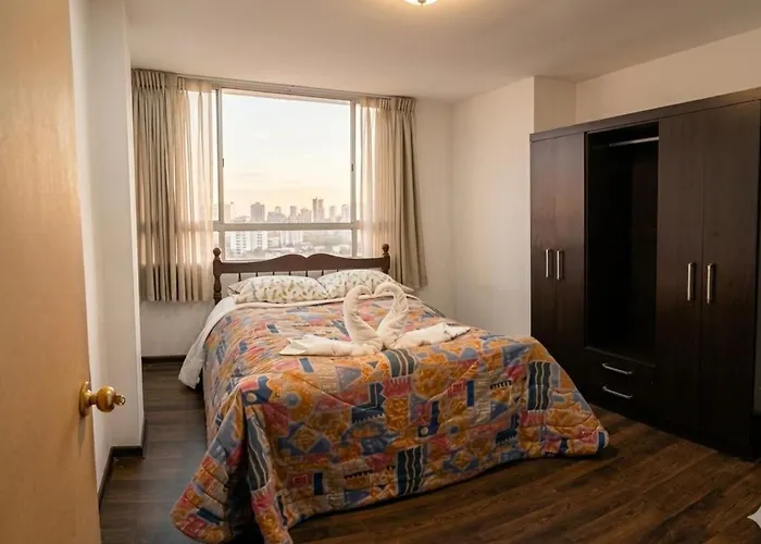 アパート Skyline View 7th Floor, Stairs Only - 7mo Piso Solo Gradas Sin Elevador-