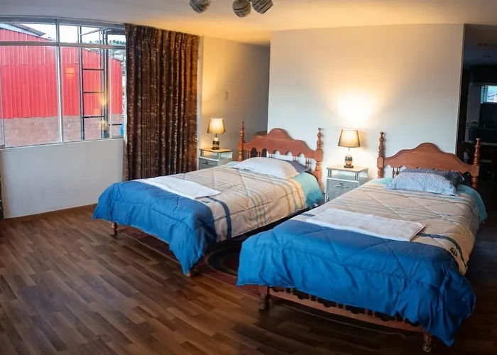Skyline View 7th Floor, Stairs Only - 7mo Piso Solo Gradas Sin Elevador- アパート *